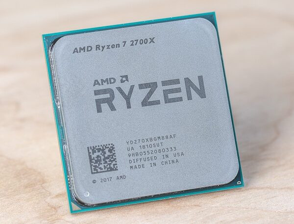 RYZEN 7 2700X TRAY USED + AMD RGB FAN