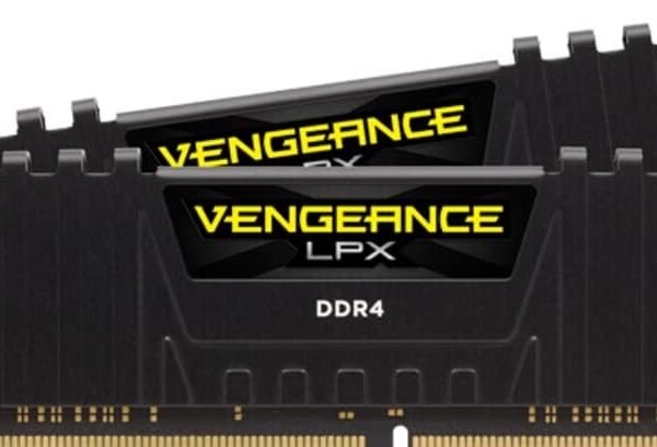 RAM 16GB (2X8) 2666MHZ CORSAIR VENGEANCE  LPX BLACK USED  (En configuration seulement)
